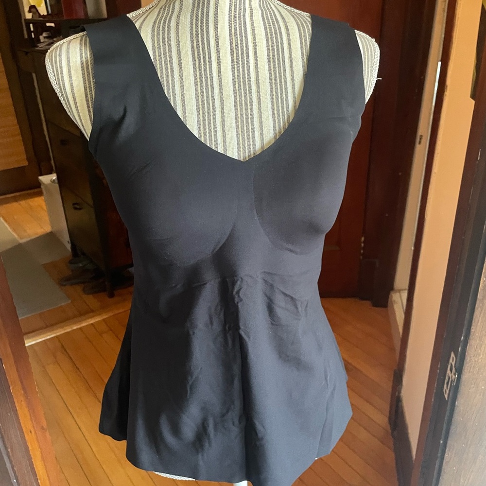 NWT Knix Evolution tank in black XL